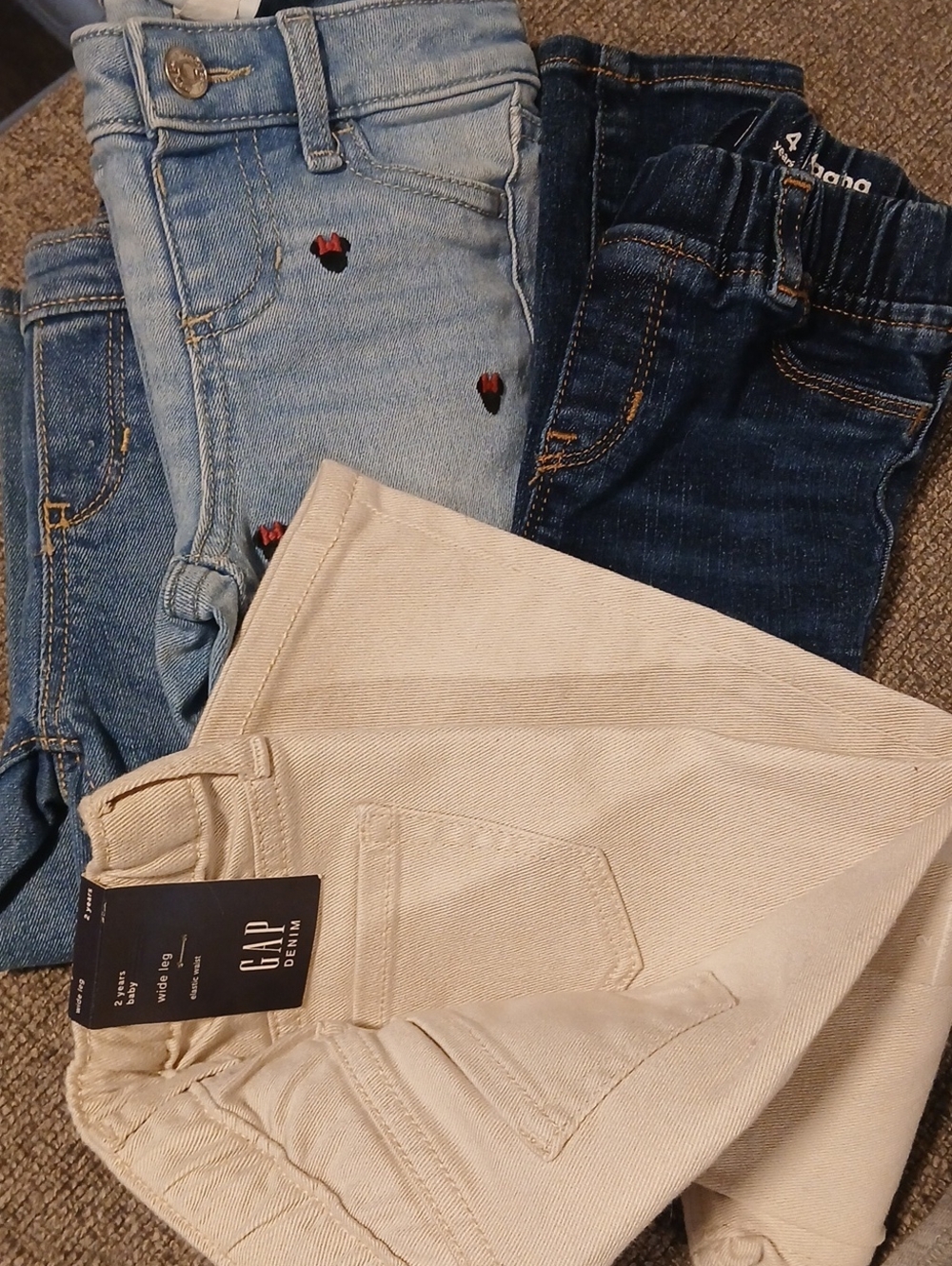 GAP Women’s Cream High-Rise Jeggings with Light & Dark Denim Accents